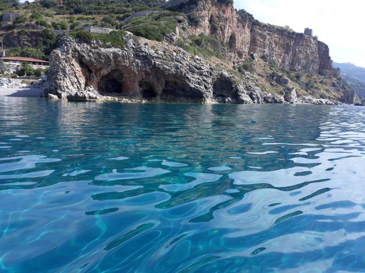 B&B Mediterraneo Четраро Экстерьер фото